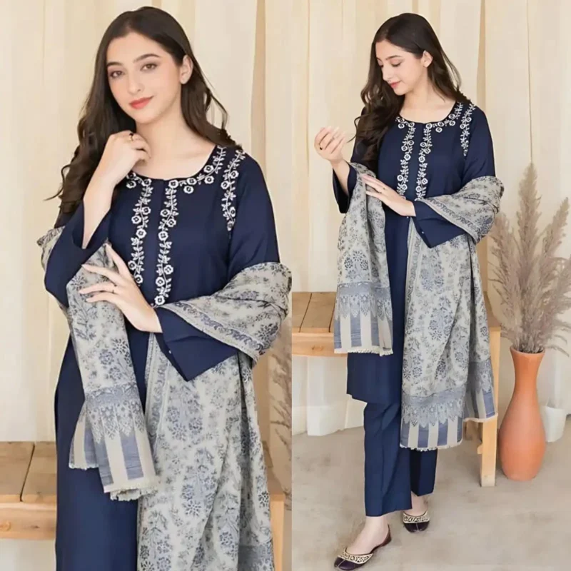 Sqoni is offering Aisling Lawn 3PC Embroidered 702 in latest clothing collection 2024